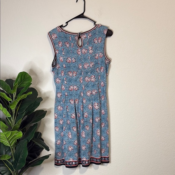 Max Studio Blue and red Floral pleated sleeveless Dress - Picture 6 of 6